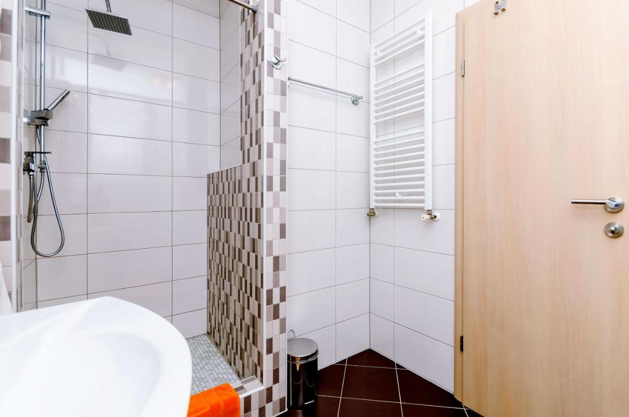 Apartments Palm Tree Trogir Exterior foto