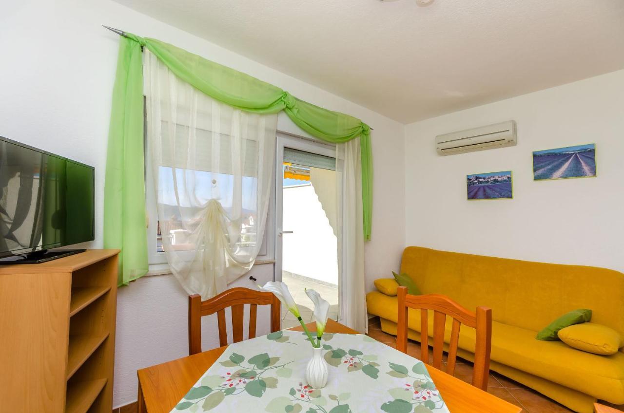 Apartments Palm Tree Trogir Exterior foto