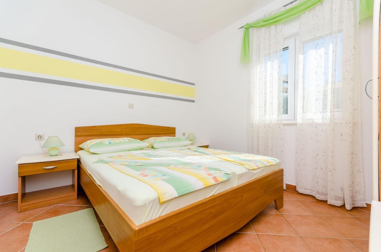 Apartments Palm Tree Trogir Exterior foto