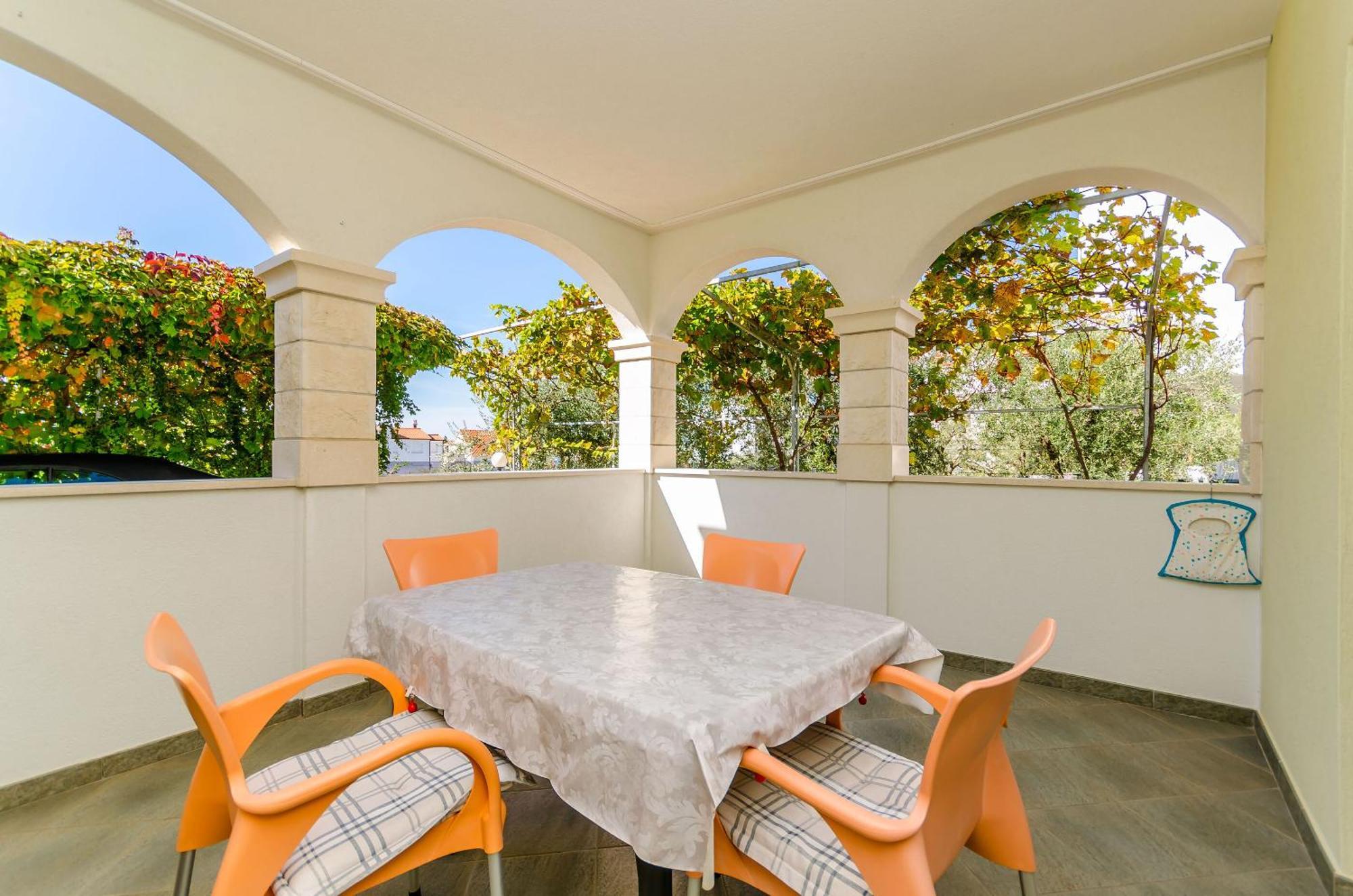 Apartments Palm Tree Trogir Exterior foto